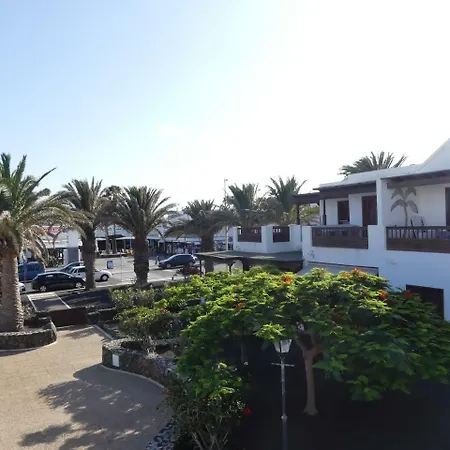 Beachside Jablillo Y Cucharas *