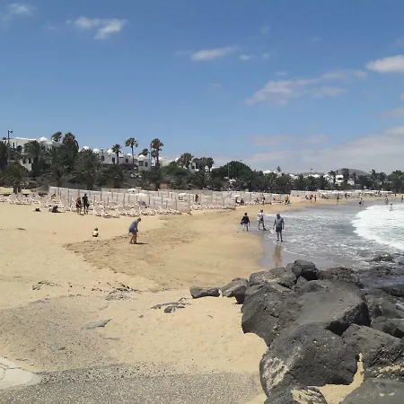 Beachside Jablillo Y Cucharas 科斯塔特吉塞